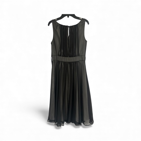 W h i t e House Black Market Black cocktail dress size 2 msrp $168 - Picture 3 of 7